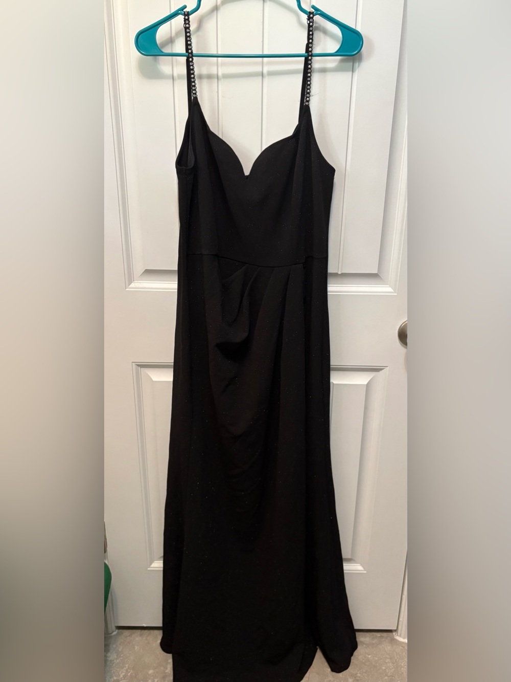 VFShow black sparkle beaded Spaghetti Strap Evening Dress. Size XL.